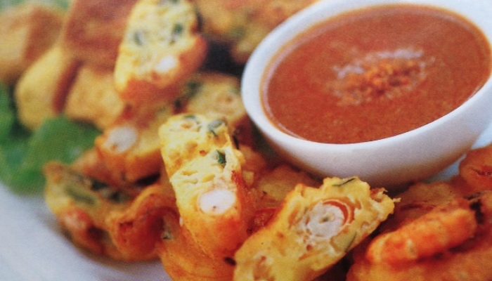Beancurd Cubes And Prawn Fritters Beancurd Cubes And Prawn Fritters