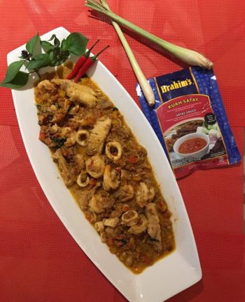 Seafood In Spicy Peanut Sauce