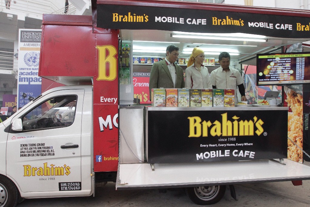 Brahim’s launched 1st solar powered Mobile Cafe – Brahimsfood