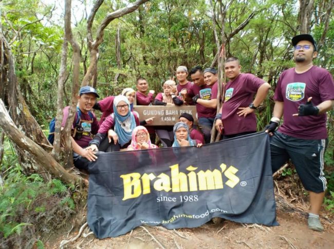 Participants at Gunung Baha