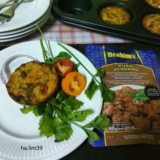 Muffin Rendang Daging with Kuah Rendang Brahim\'s by ha.lim39