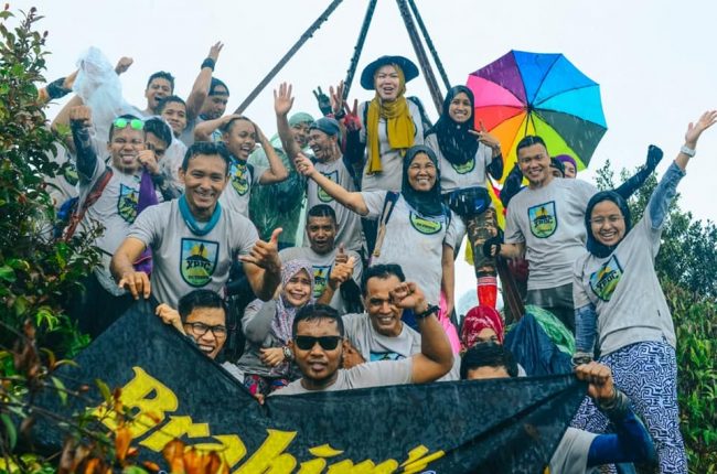 Participants at the peak of Gunung Bah Gading