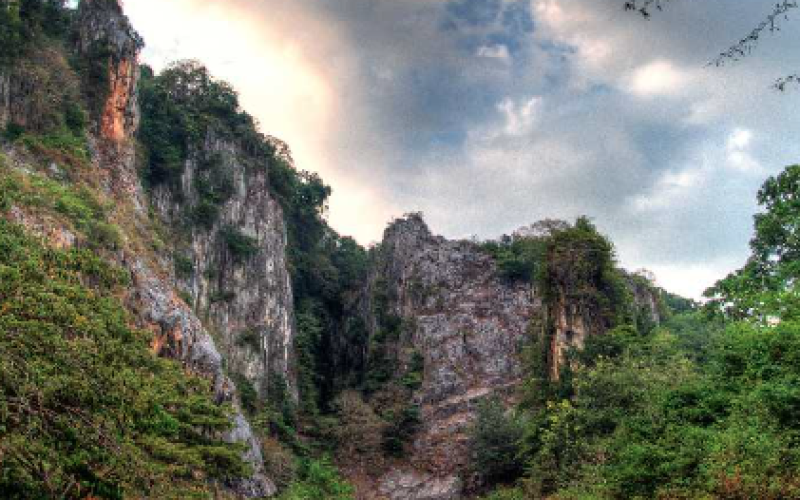 gunung keriang